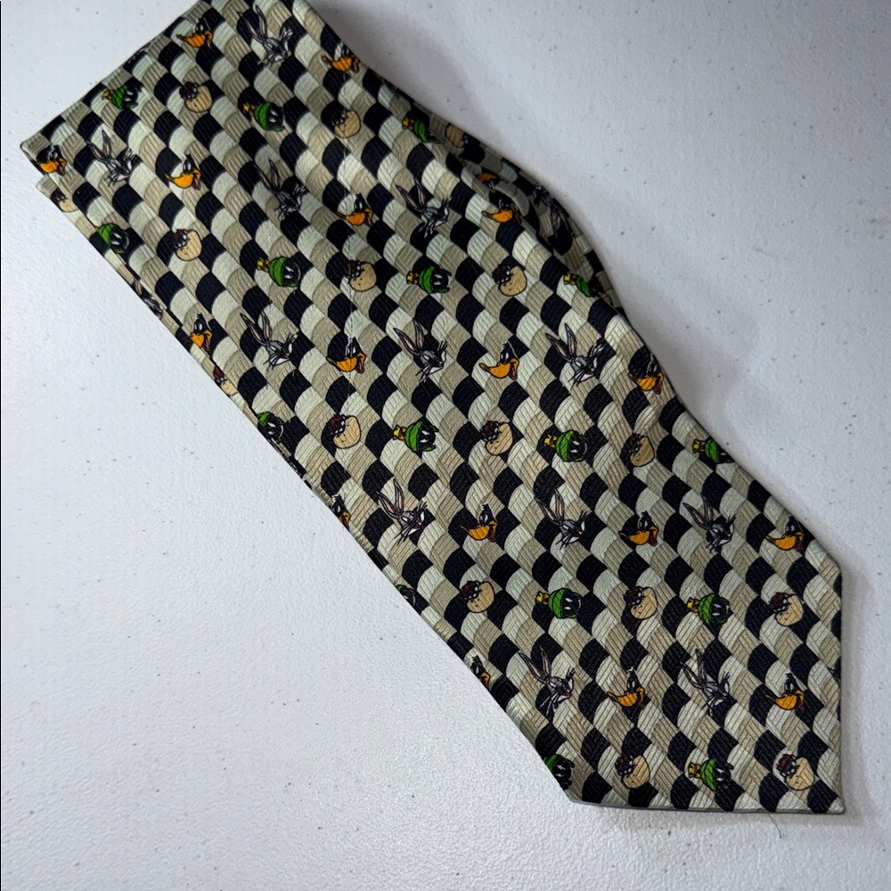 Warner Bros. Character Checkered Tie in Cream and Black